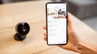 【企業向け】家庭用防犯カメラと業務用防犯カメラの4つの違い